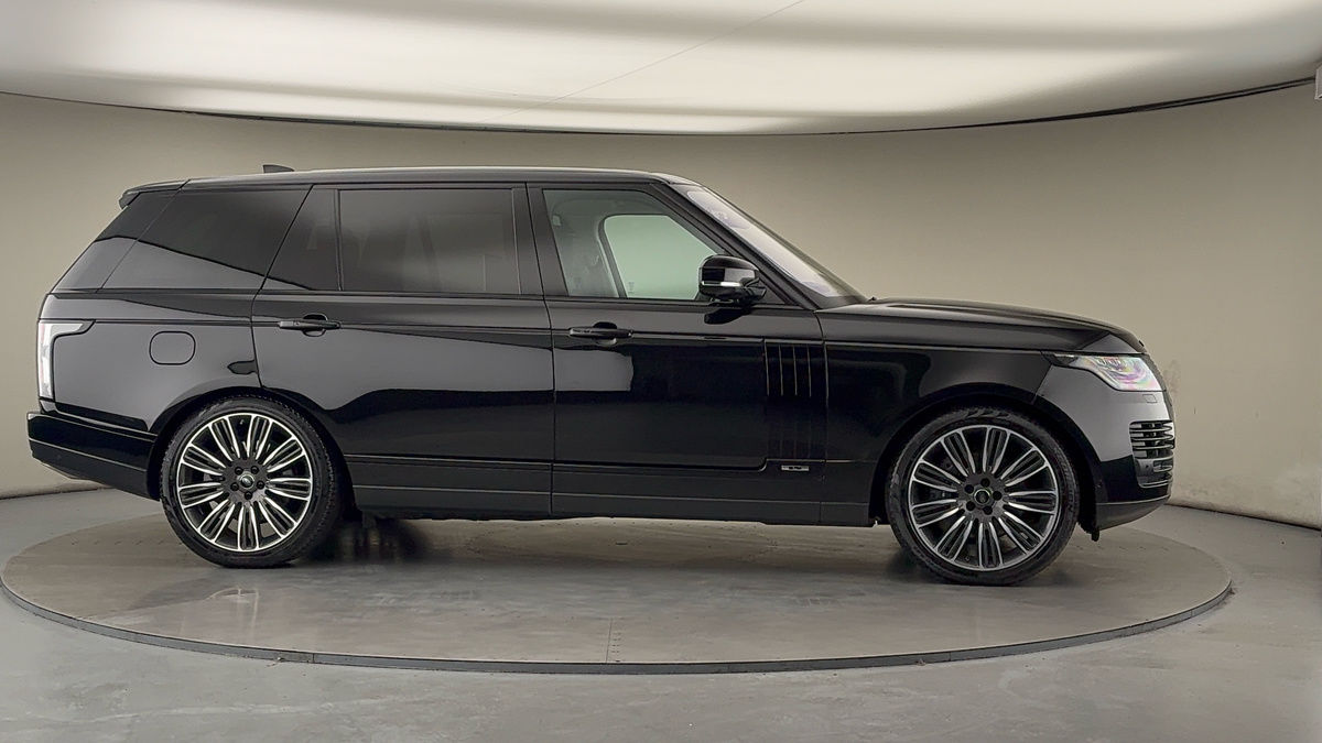 More views of Land Rover Range Rover