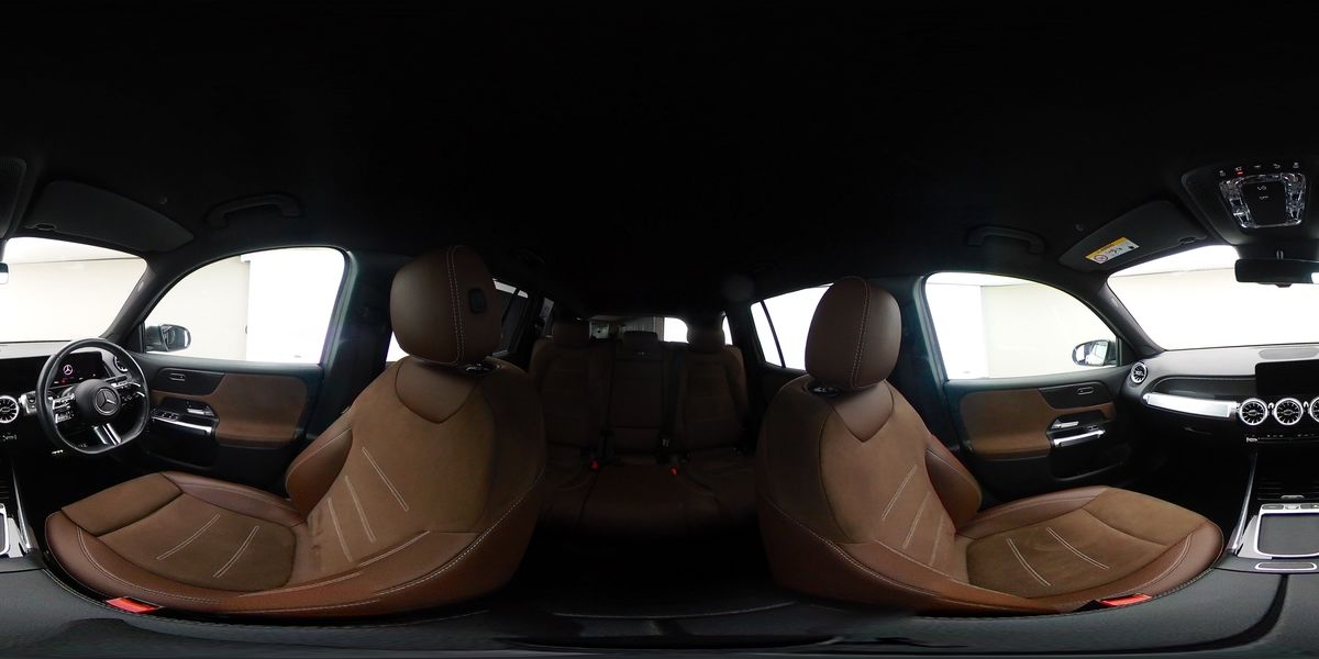 More views of Mercedes-Benz GLB