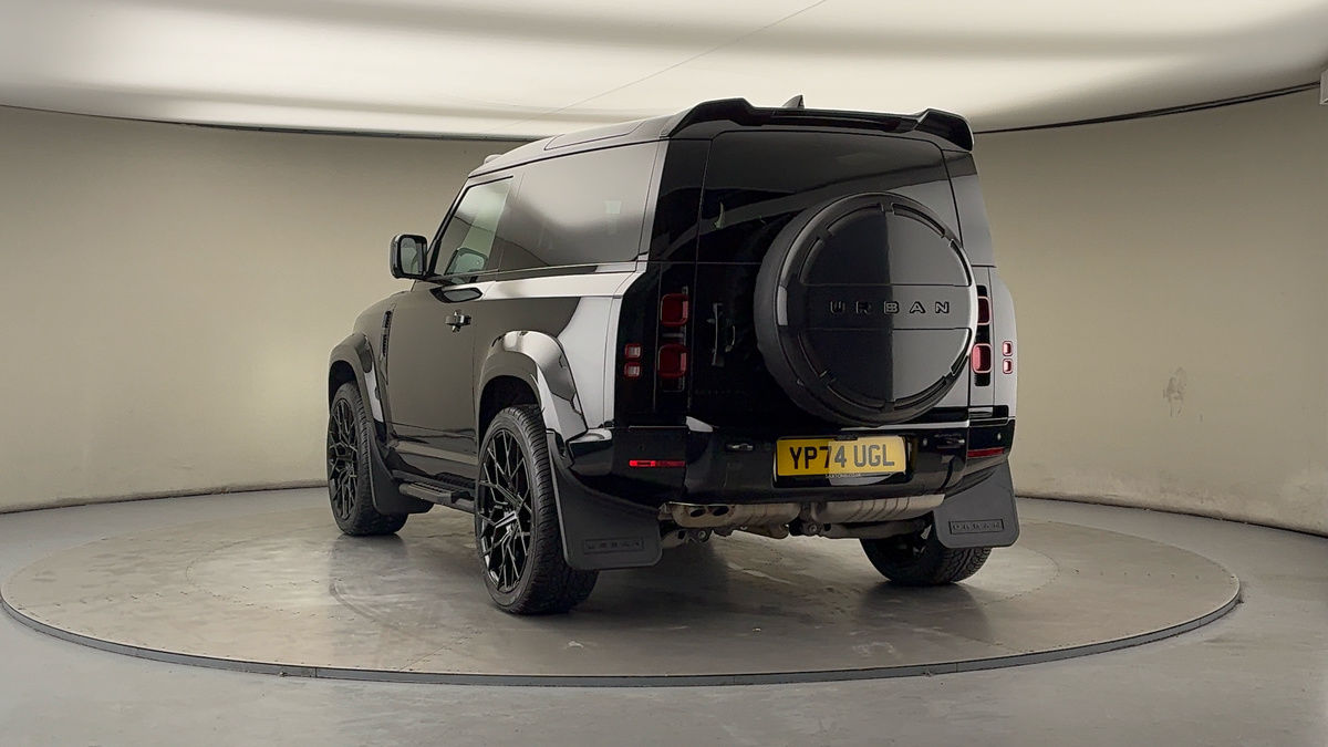 More views of Land Rover Defender 90