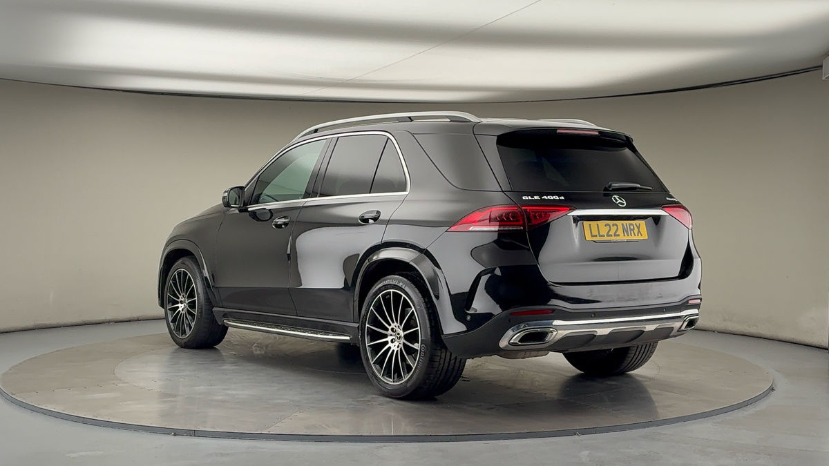 Mercedes-Benz GLE Image 2