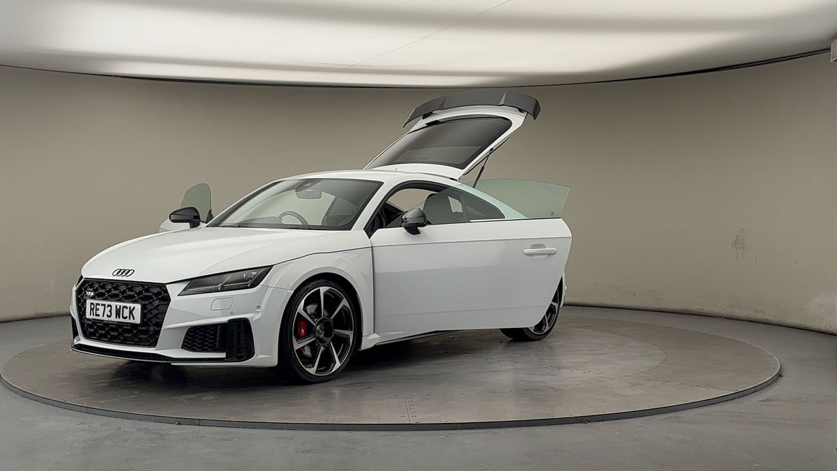 More views of Audi TTS