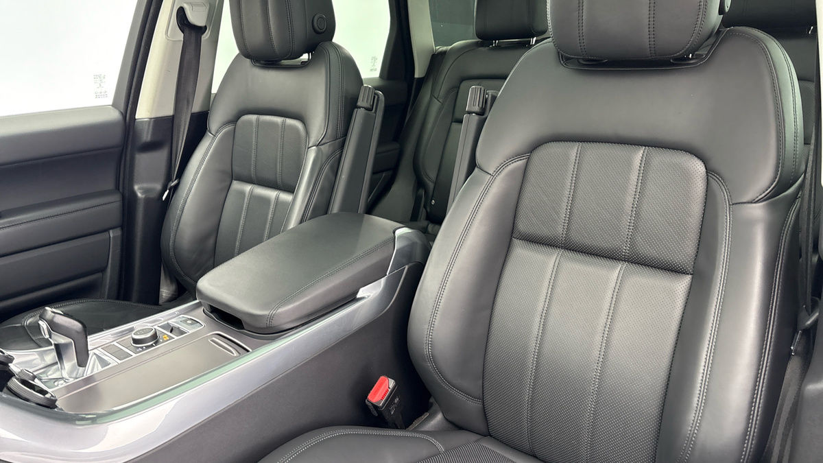 Land Rover Range Rover Sport Image 7