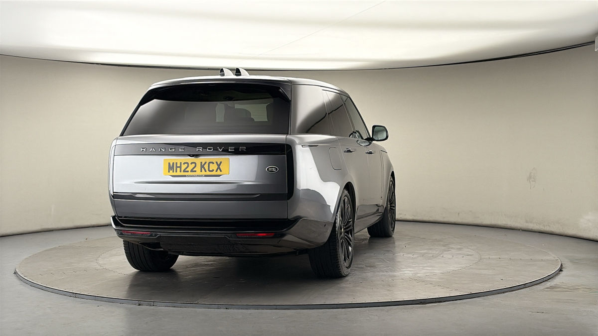 More views of Land Rover Range Rover