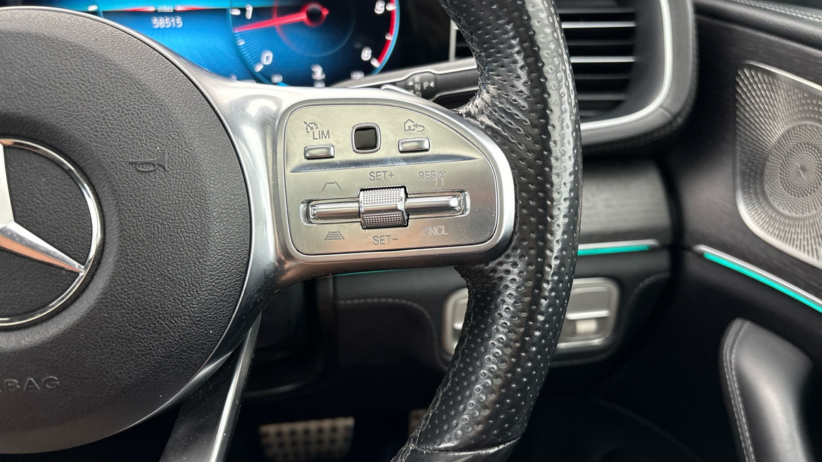 Mercedes-Benz GLE Image 14