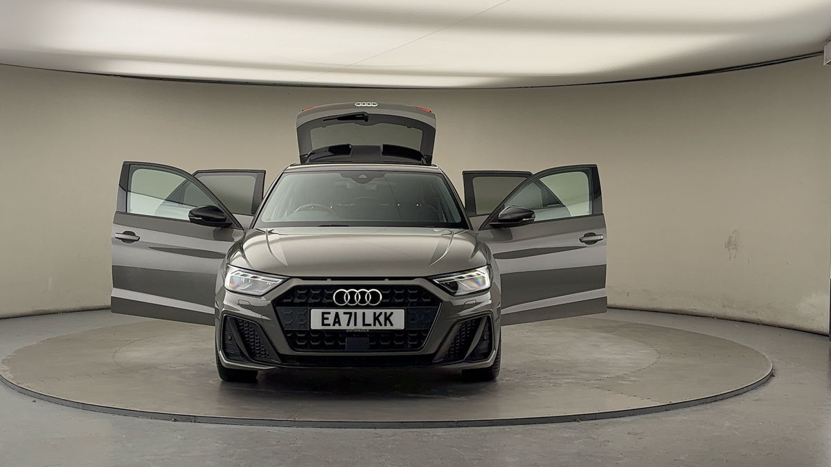 More views of Audi A1