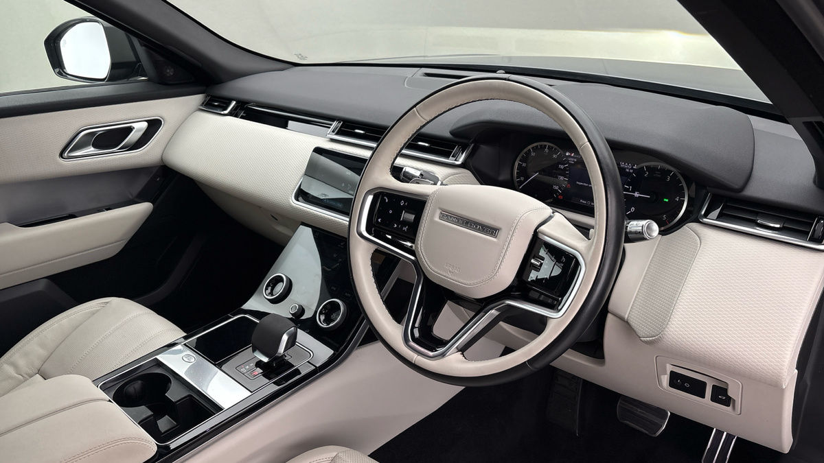 Land Rover Range Rover Velar Image 5