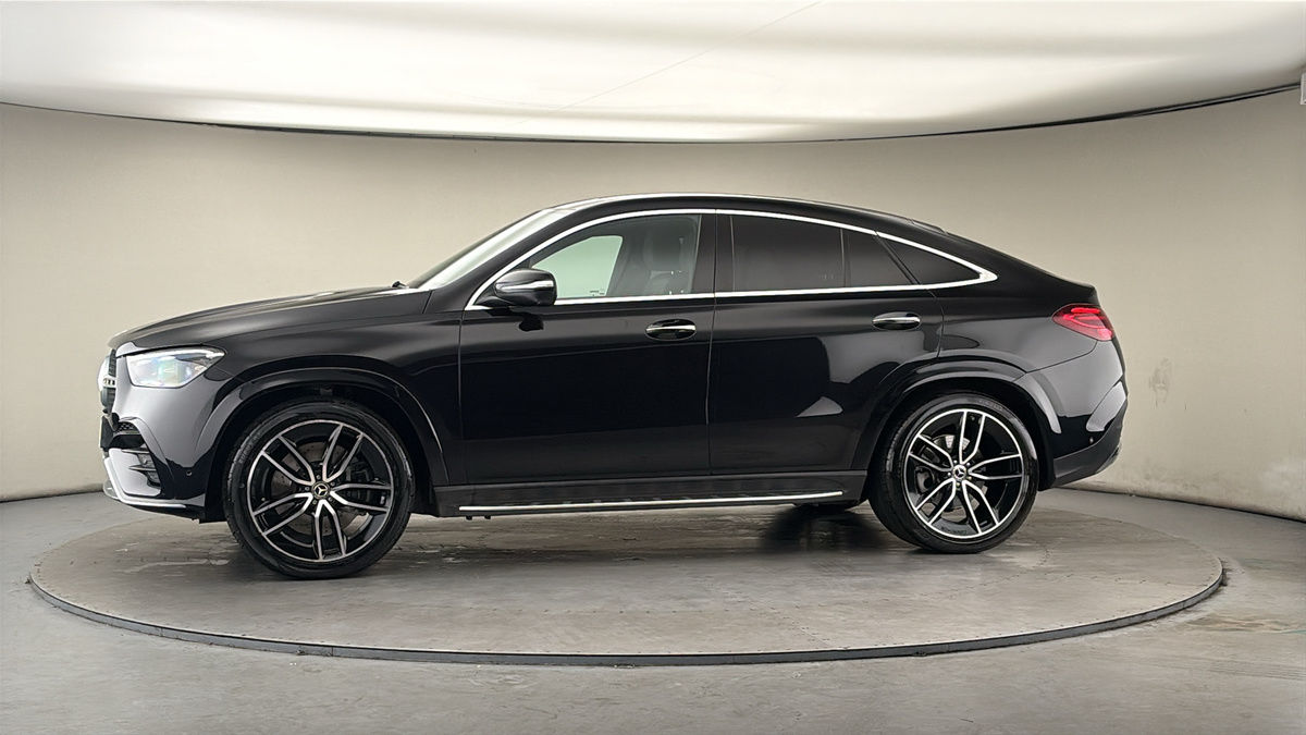 More views of Mercedes-Benz GLE