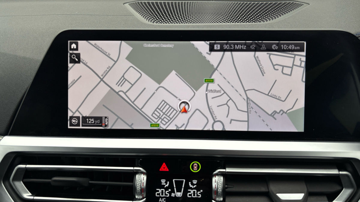 BMW 3 Series Image 17