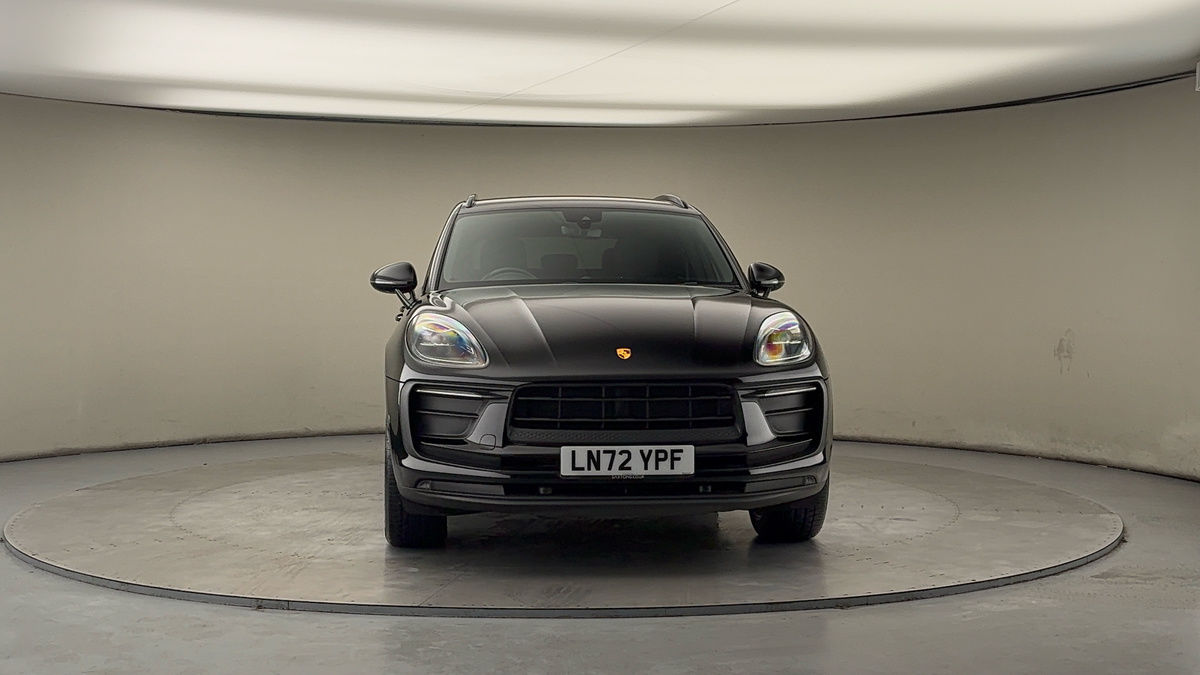 More views of Porsche Macan
