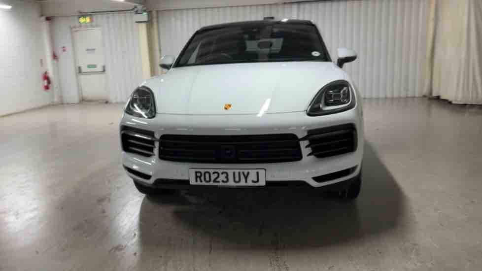 More views of Porsche Cayenne