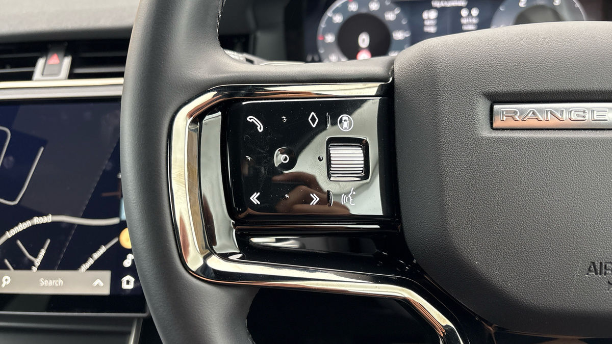 Land Rover Range Rover Evoque Image 13