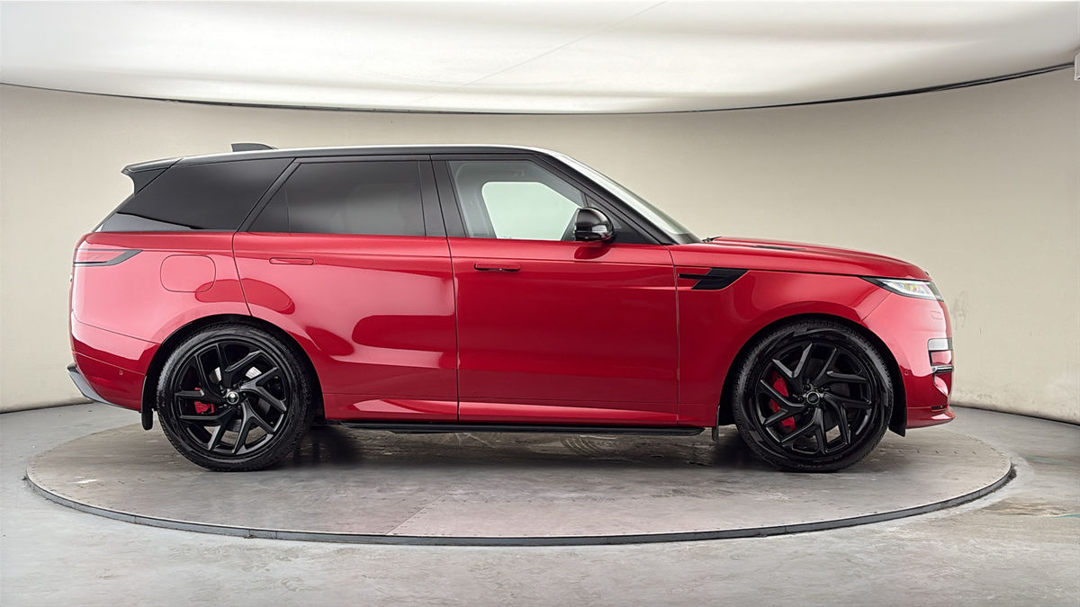 Land Rover Range Rover Sport Image 16