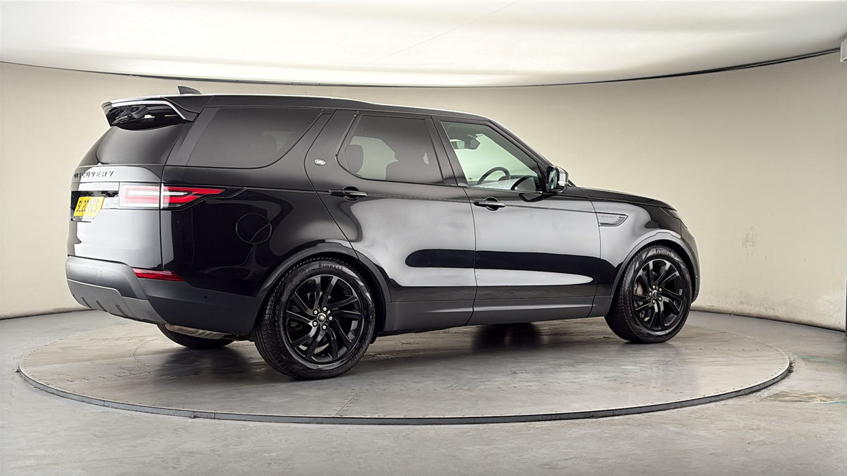 More views of Land Rover Discovery