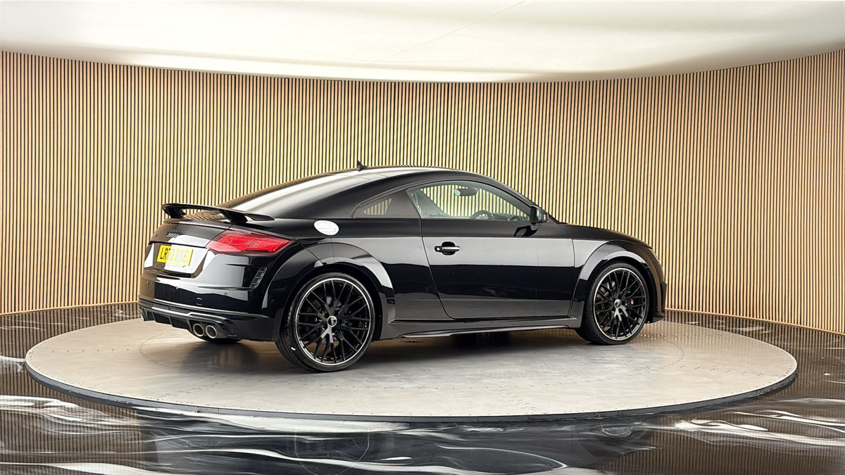 More views of Audi TTS