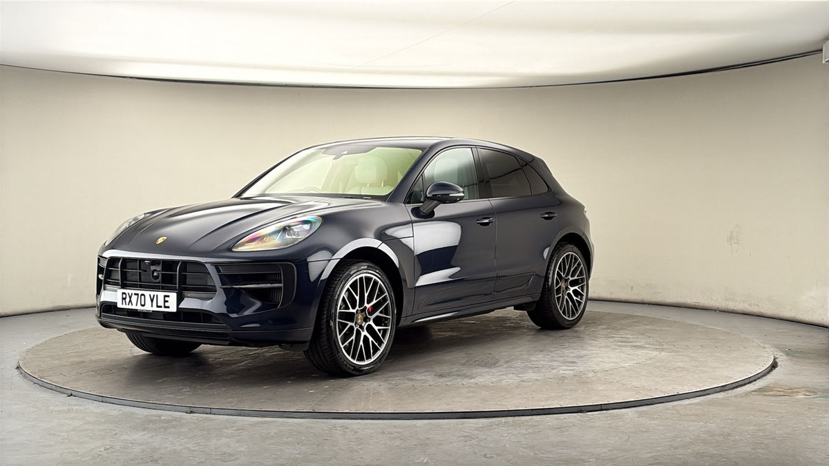 More views of Porsche Macan