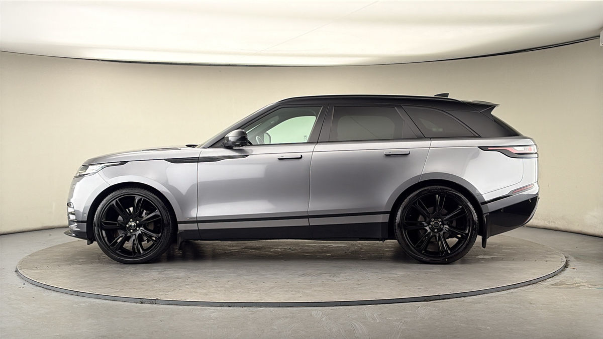 More views of Land Rover Range Rover Velar
