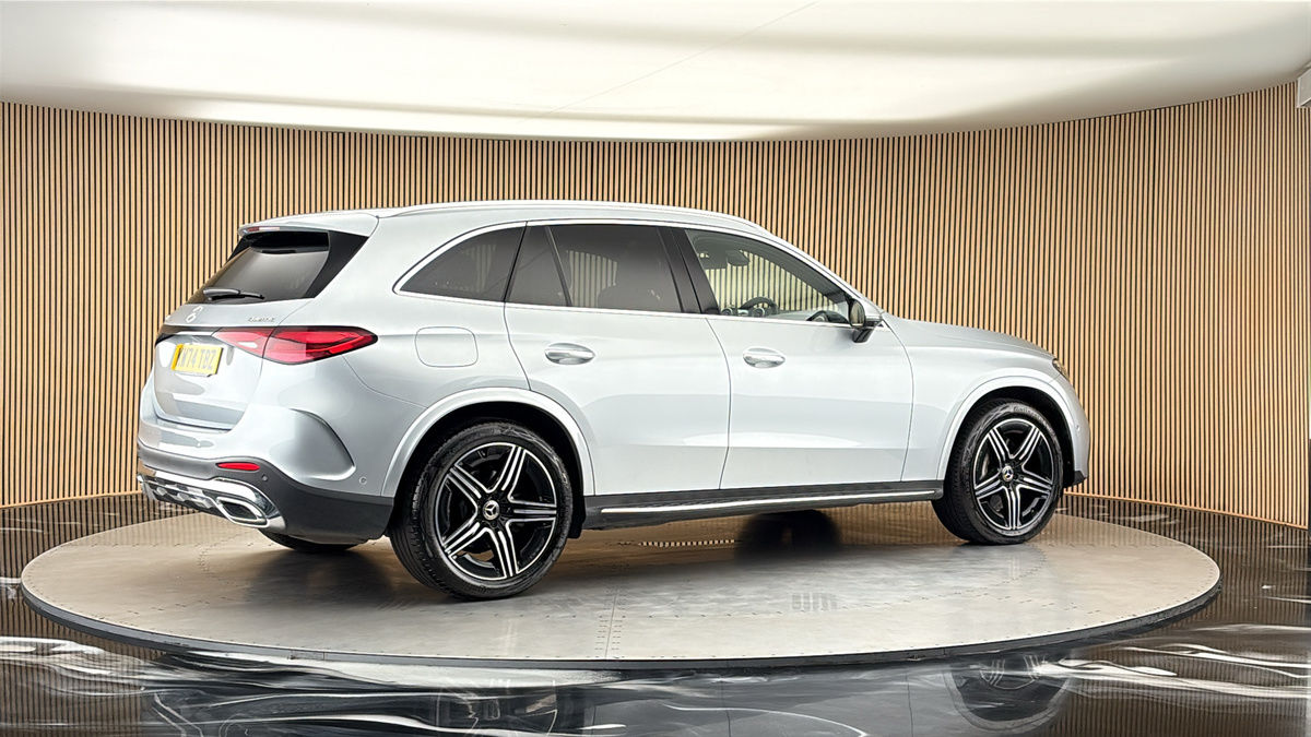 More views of Mercedes-Benz GLC