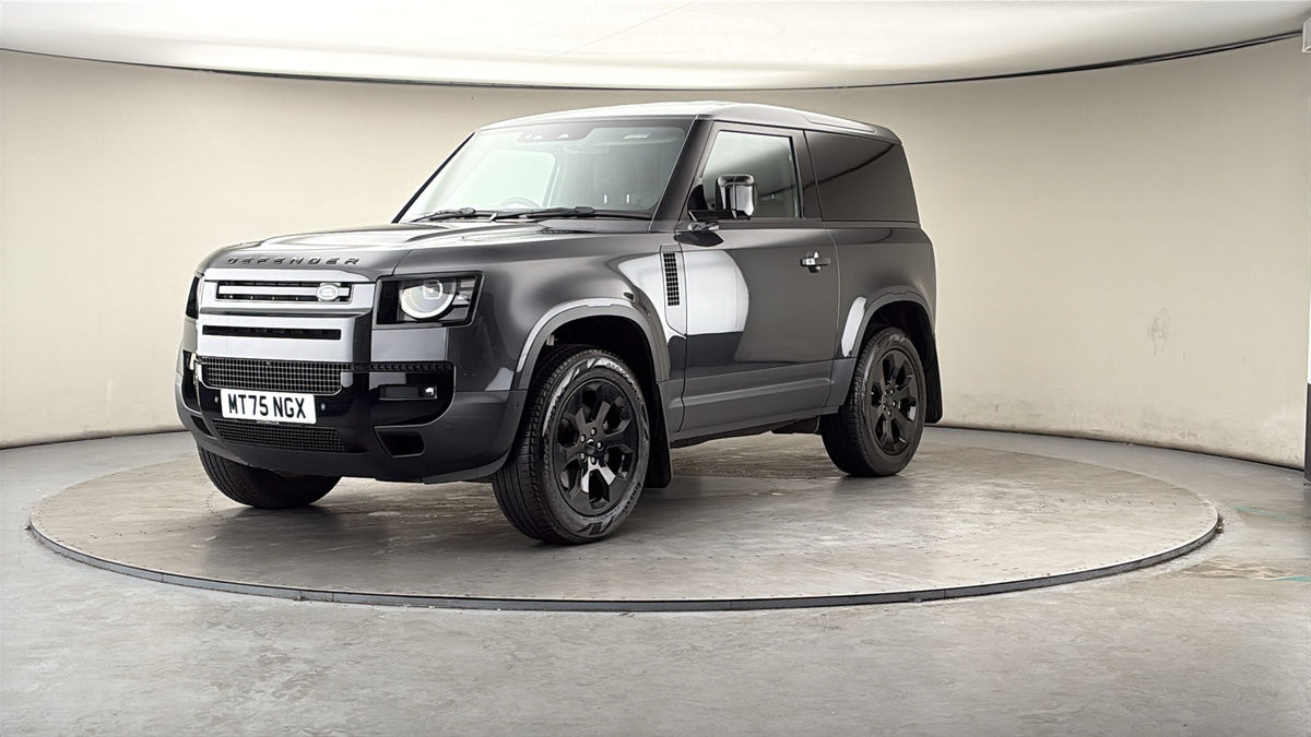More views of Land Rover Defender 90