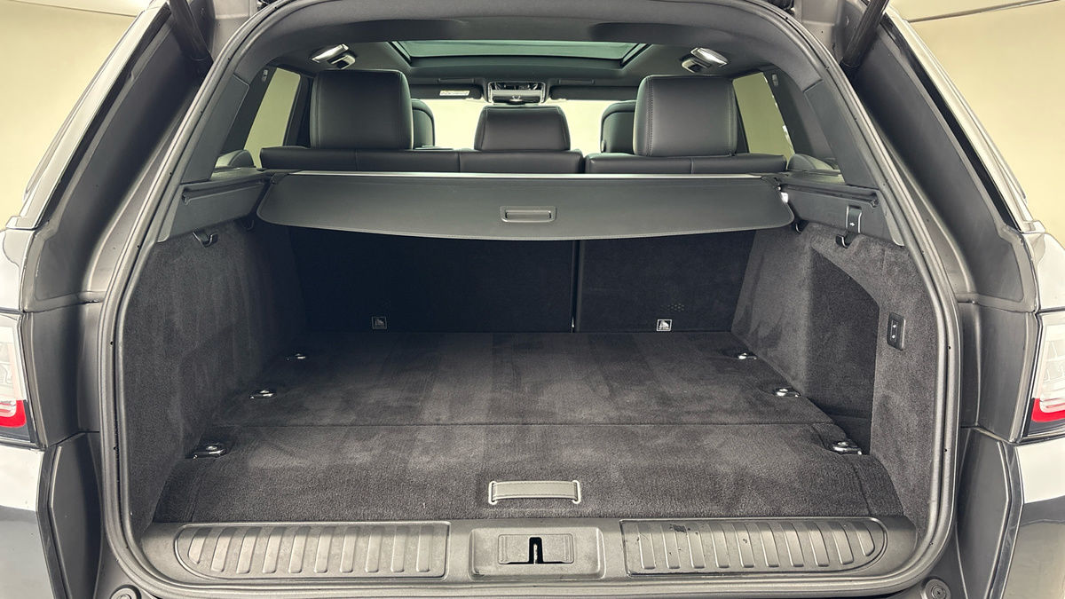 Land Rover Range Rover Sport Image 11