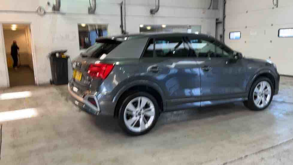 More views of Audi Q2
