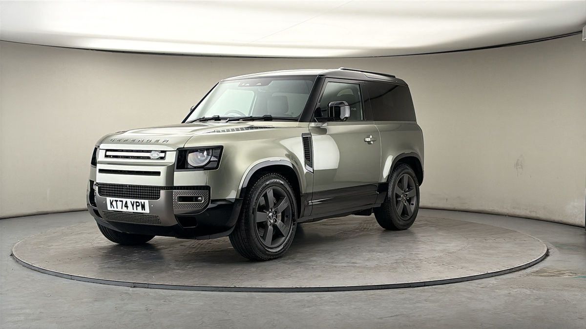 More views of Land Rover Defender 90