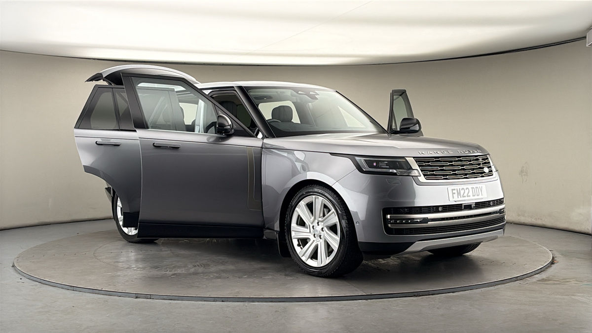 More views of Land Rover Range Rover