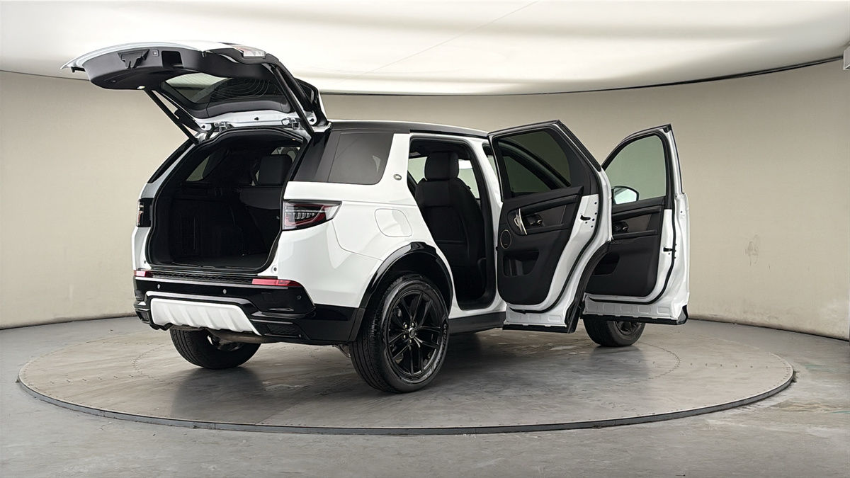 More views of Land Rover Discovery Sport
