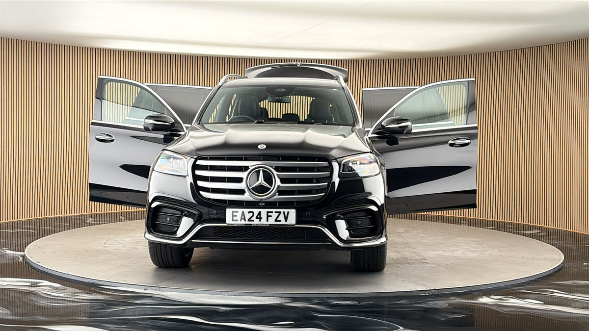 More views of Mercedes-Benz GLS