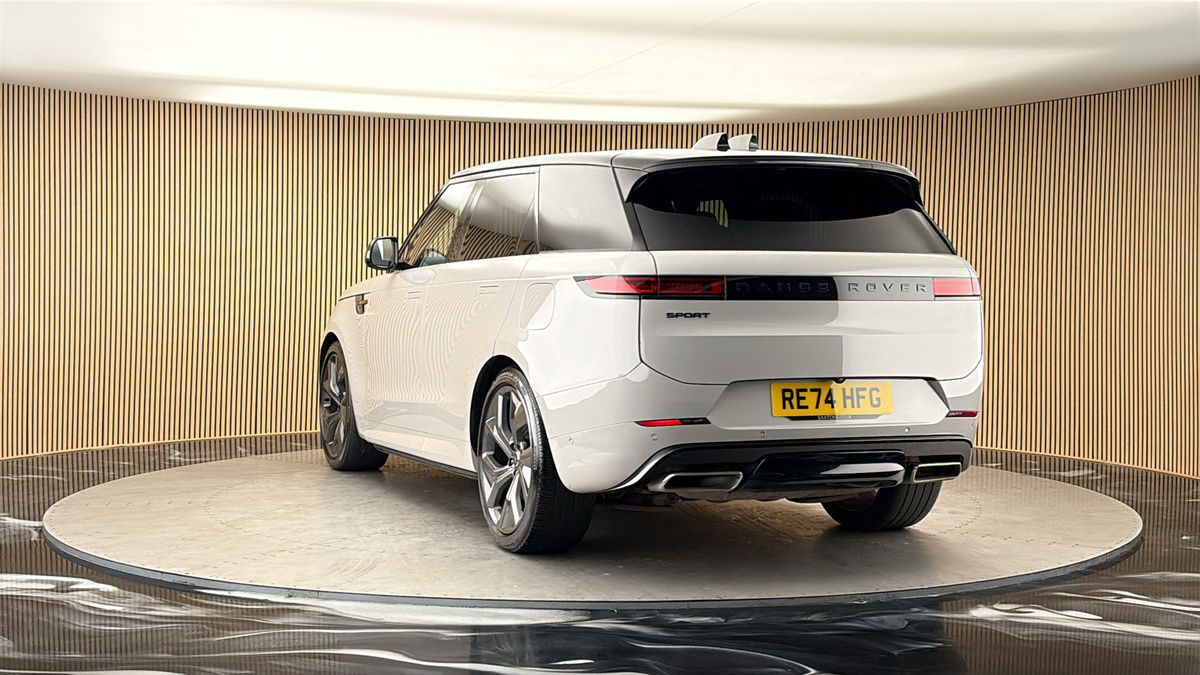 More views of Land Rover Range Rover Sport