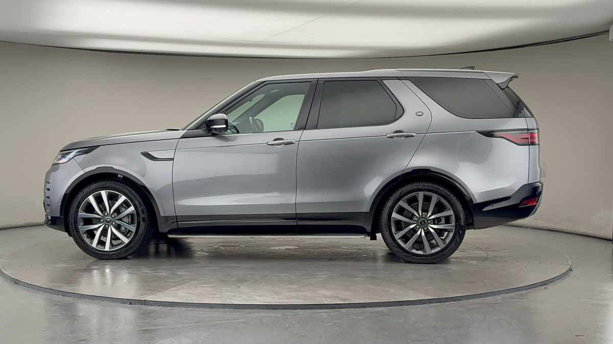 More views of Land Rover Discovery