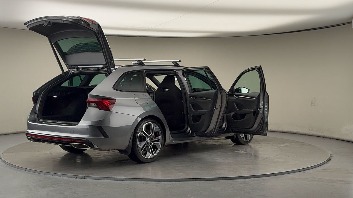 More views of Skoda Octavia