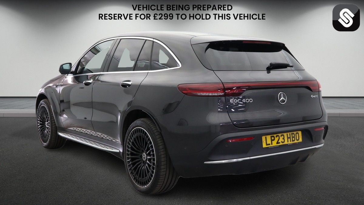 Mercedes-Benz EQC Image 3
