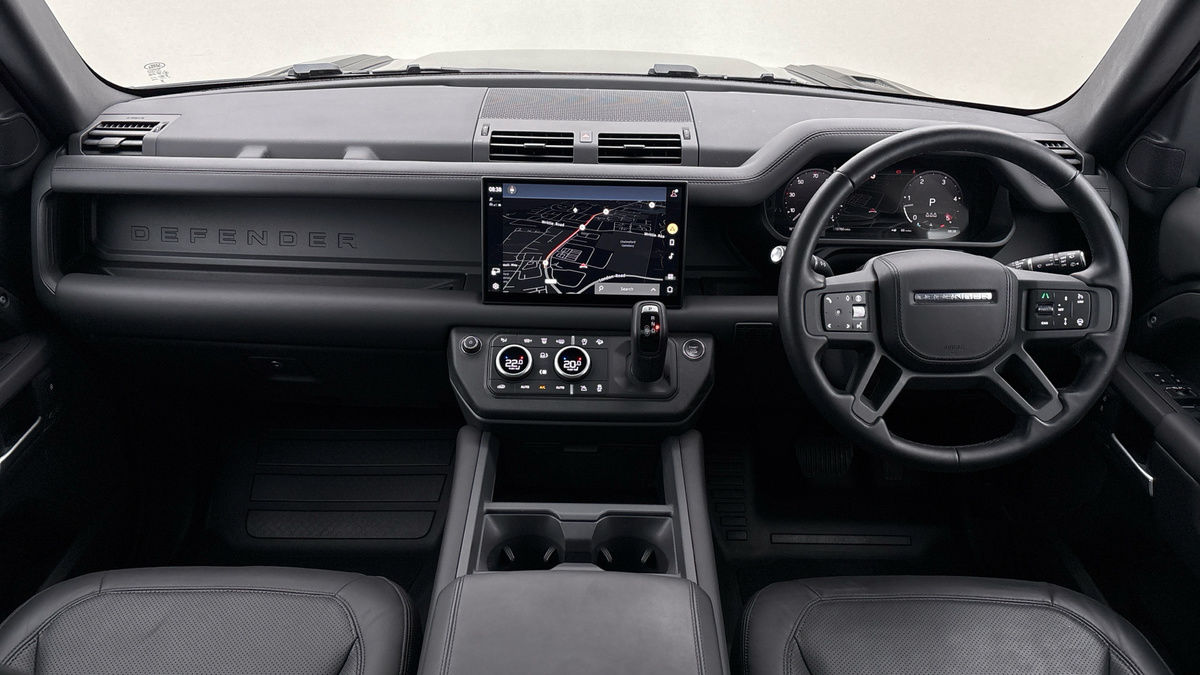 Land Rover Defender 110 Urban Image 12