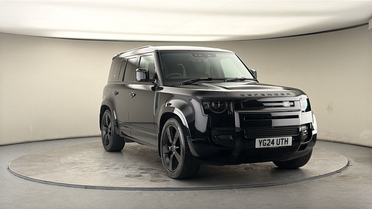 More views of Land Rover Defender 110