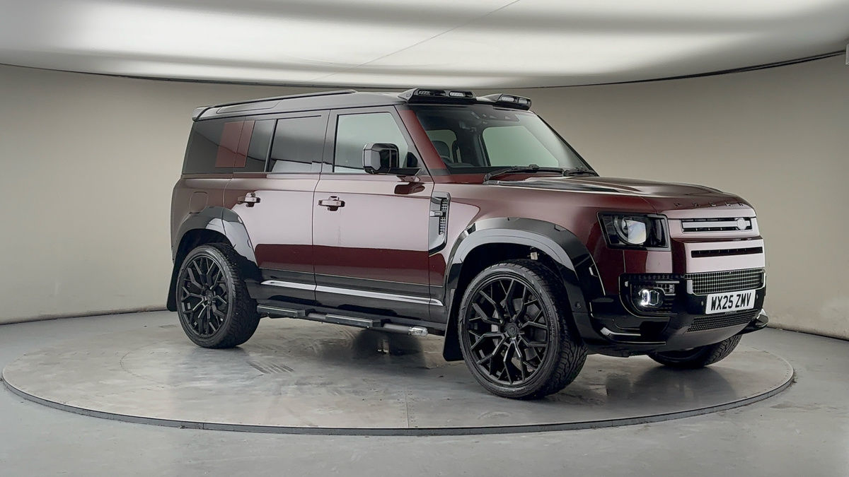 More views of Land Rover Defender 110