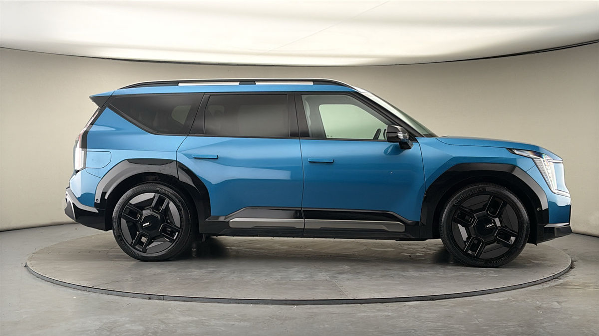 More views of Kia EV9