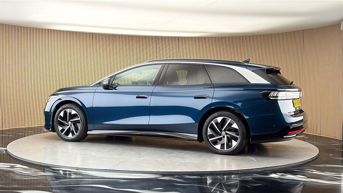 More views of Volkswagen ID.7