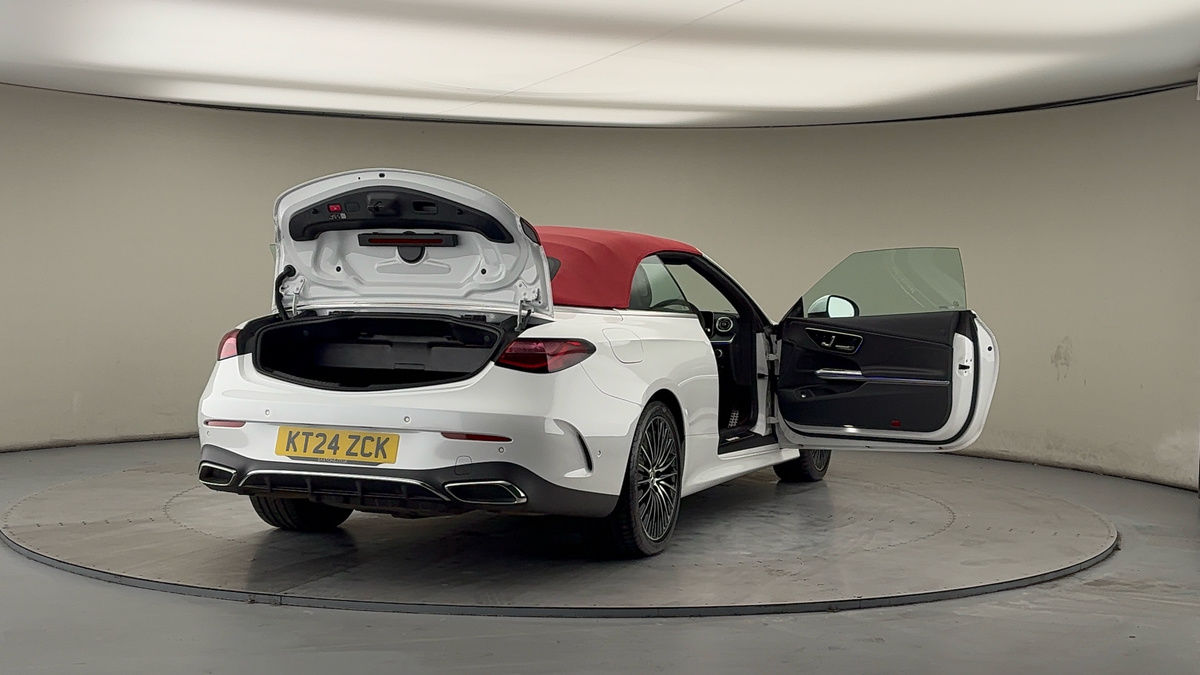 More views of Mercedes-Benz CLE