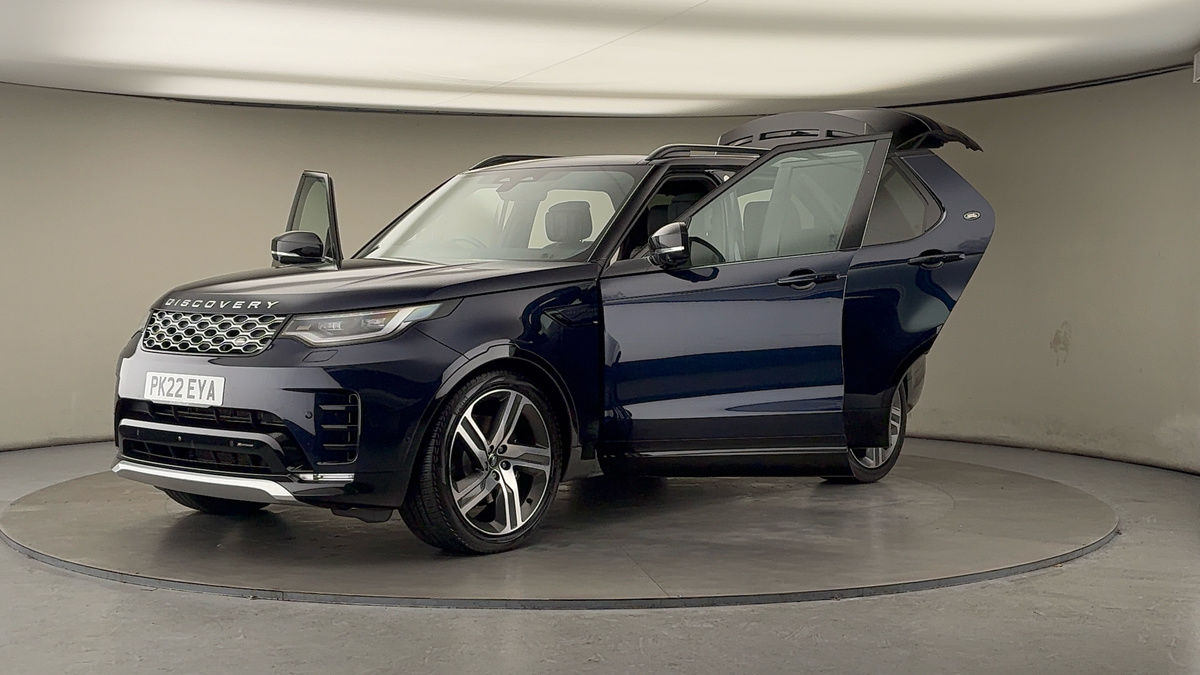 More views of Land Rover Discovery