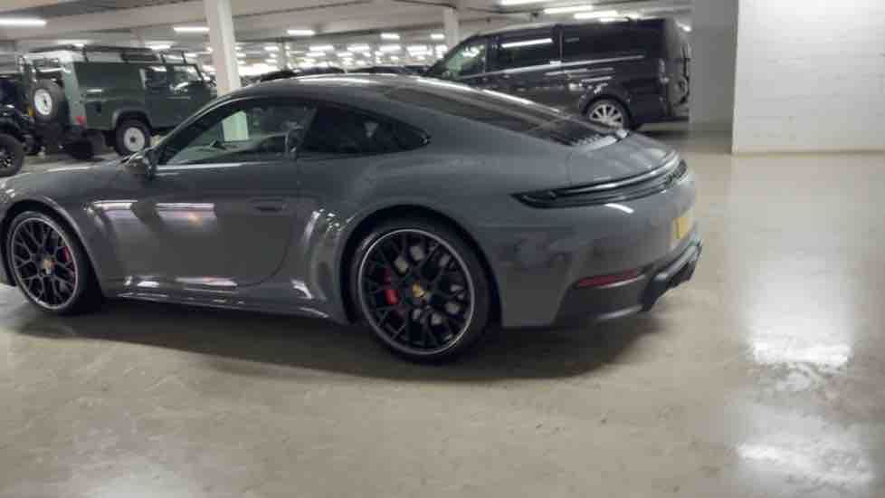 More views of Porsche 911