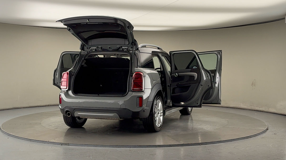 More views of MINI Countryman