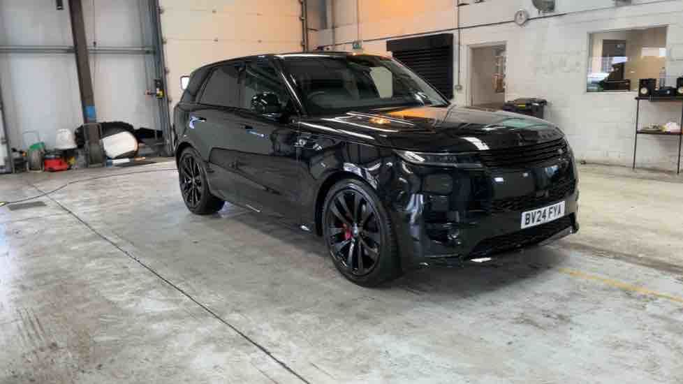 More views of Land Rover Range Rover Sport