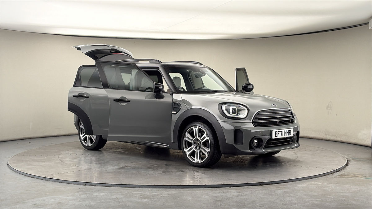 More views of MINI Countryman