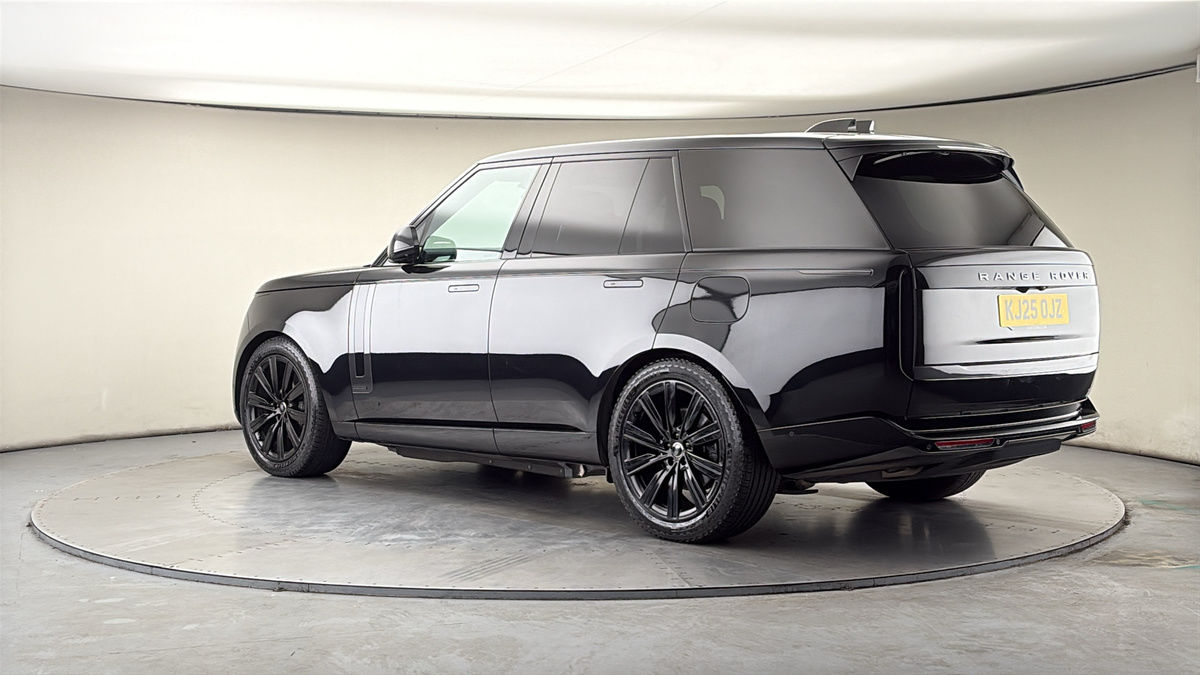 More views of Land Rover Range Rover