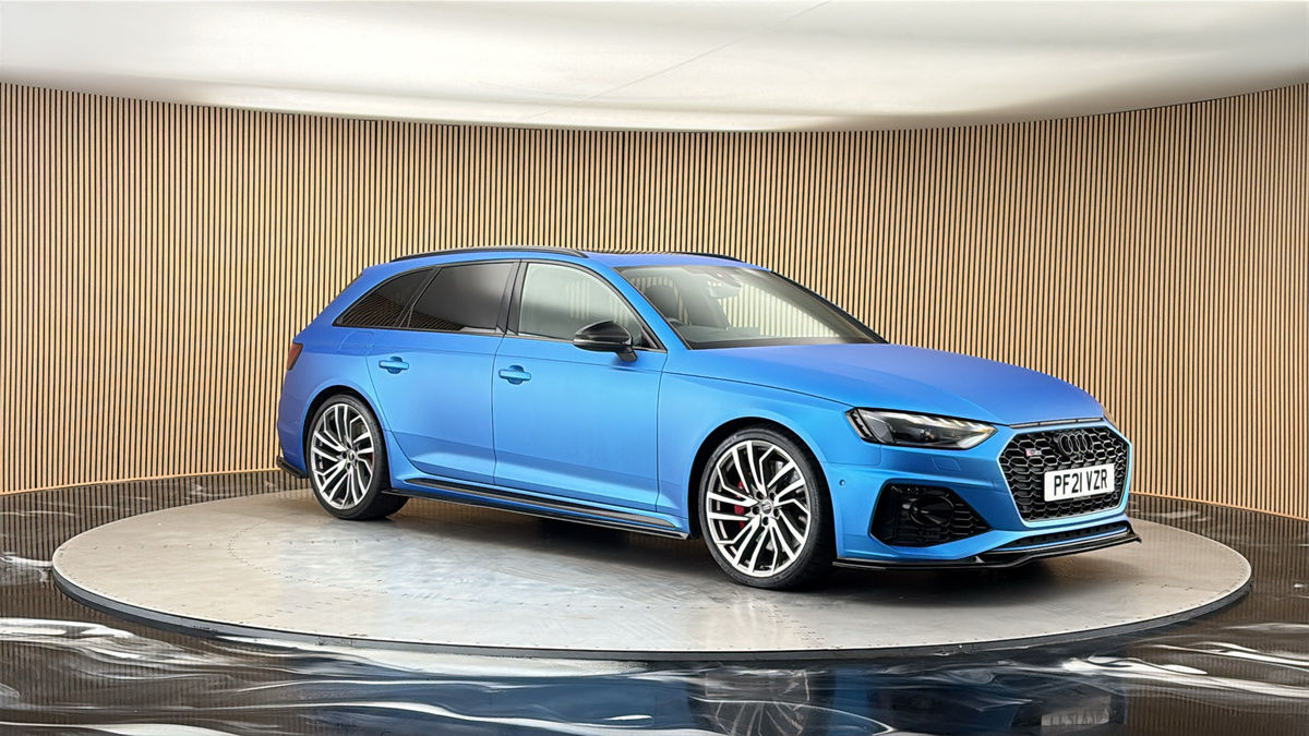 More views of Audi RS4 Avant