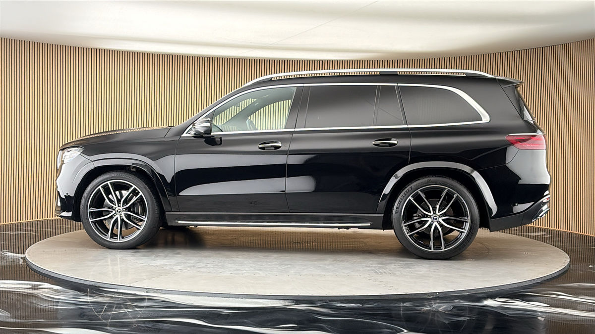 More views of Mercedes-Benz GLS