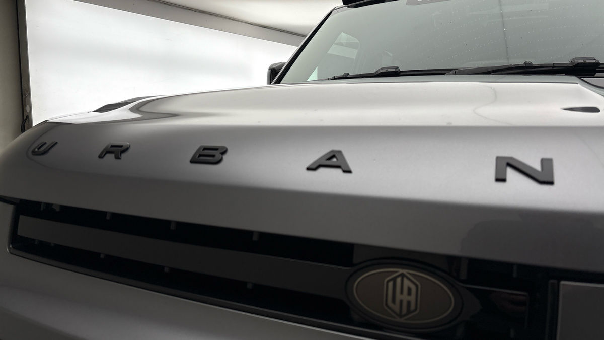 Land Rover Defender 110 Urban Image 24