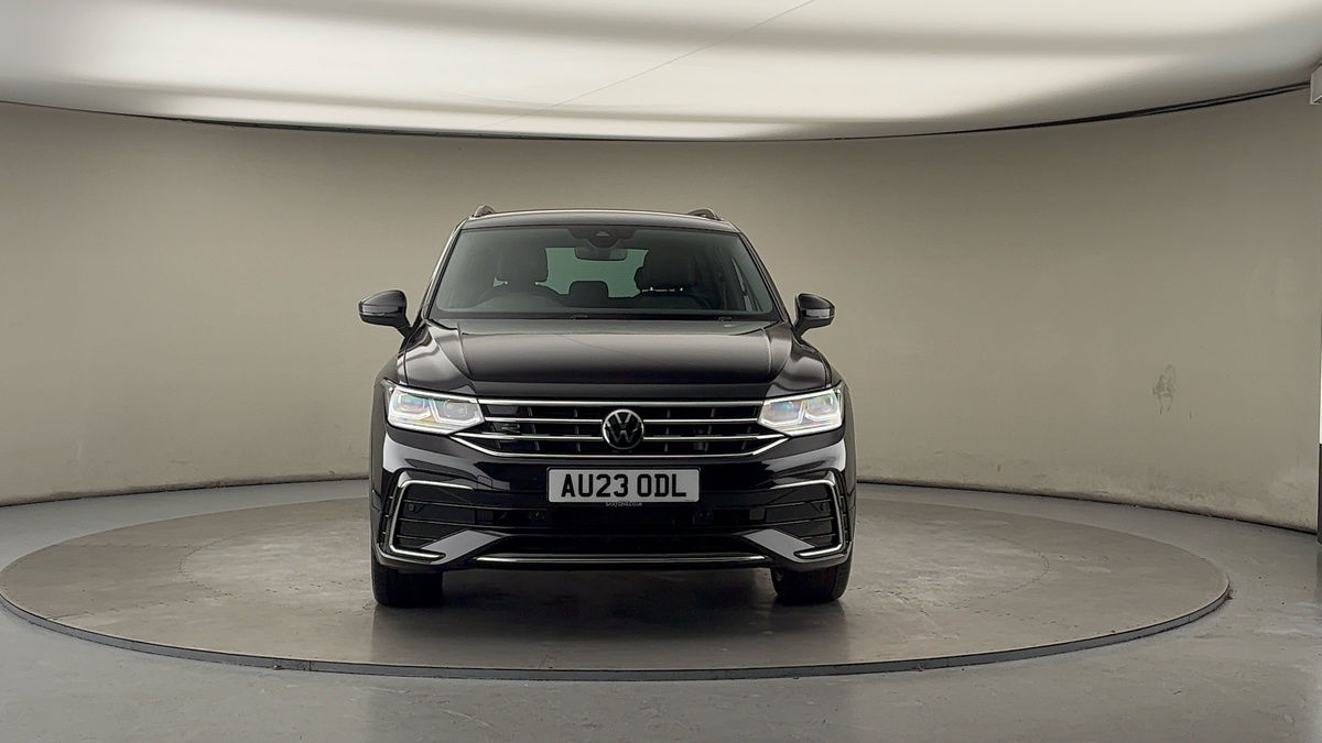 More views of Volkswagen Tiguan