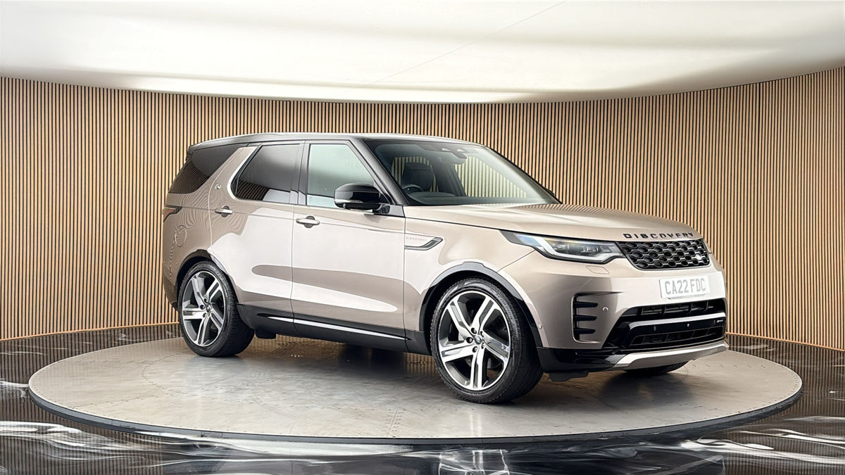 More views of Land Rover Discovery