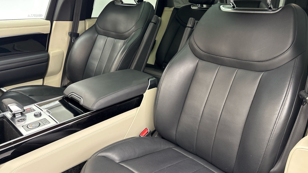 Land Rover Range Rover Image 7
